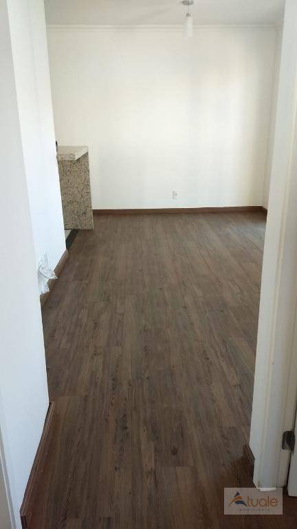 Apartamento para alugar com 2 quartos, 54m² - Foto 11
