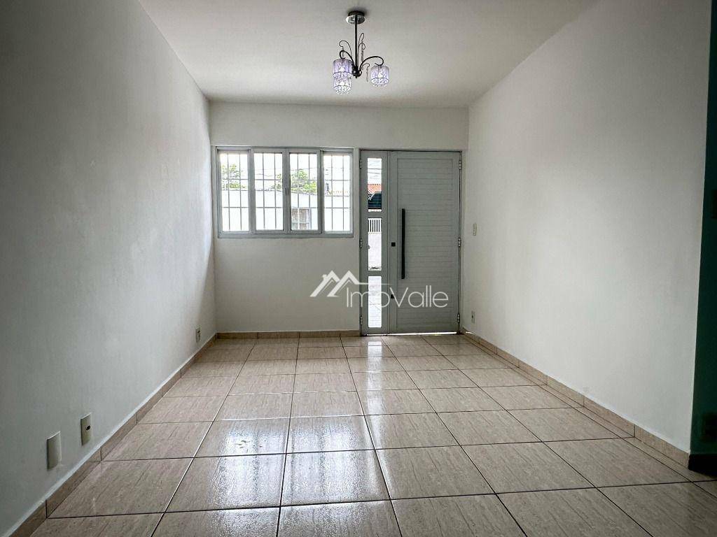 Casa para alugar com 3 quartos, 200m² - Foto 7