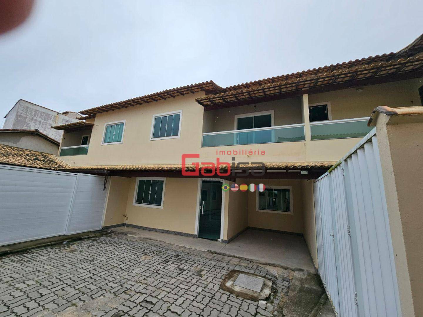 Casa à venda com 3 quartos, 120m² - Foto 1