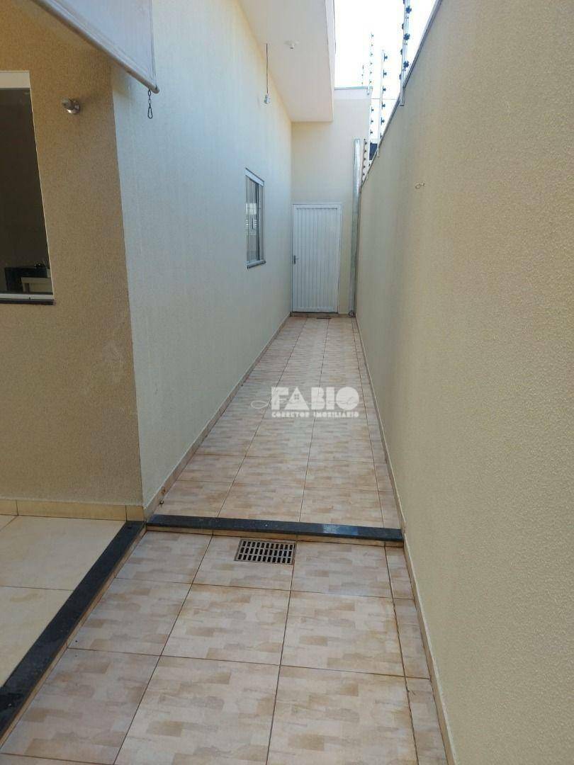 Casa à venda com 3 quartos, 120m² - Foto 31