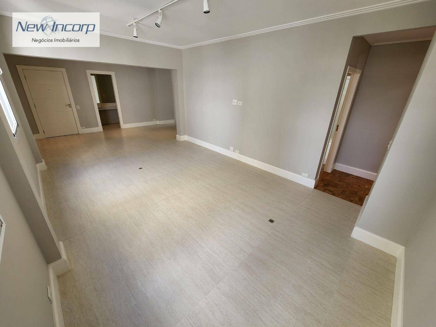 Apartamento à venda com 3 quartos, 165m² - Foto 37