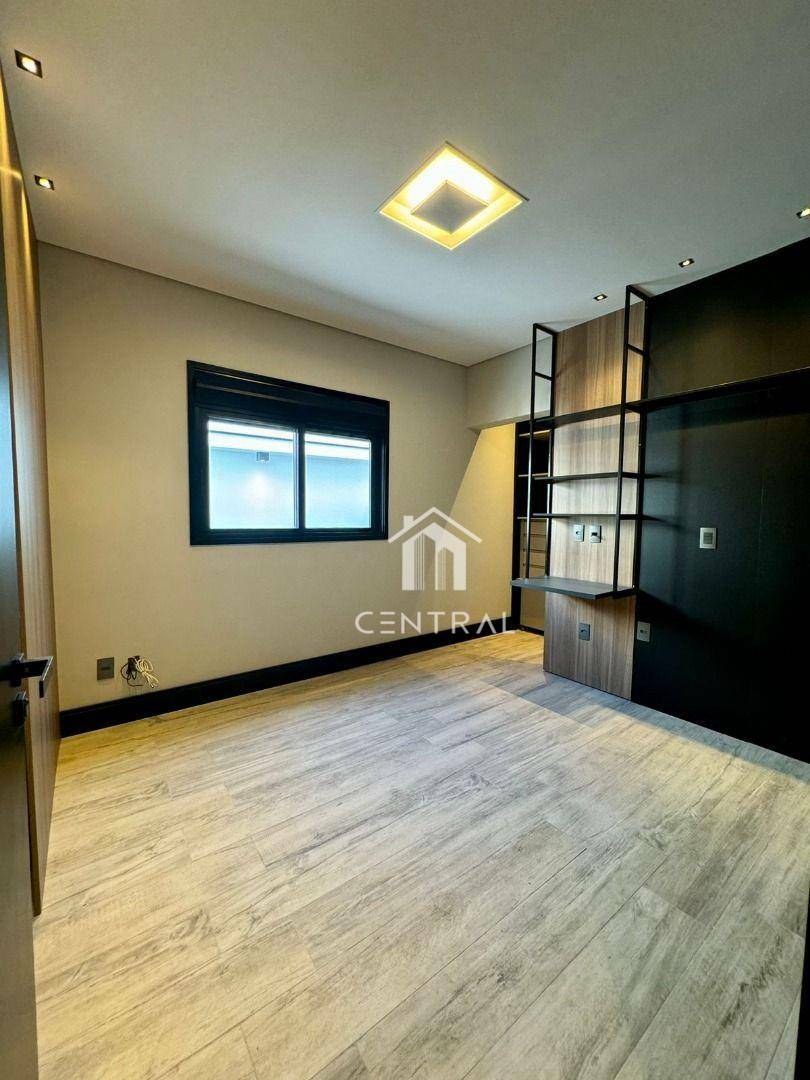 Sobrado à venda com 3 quartos, 274m² - Foto 3