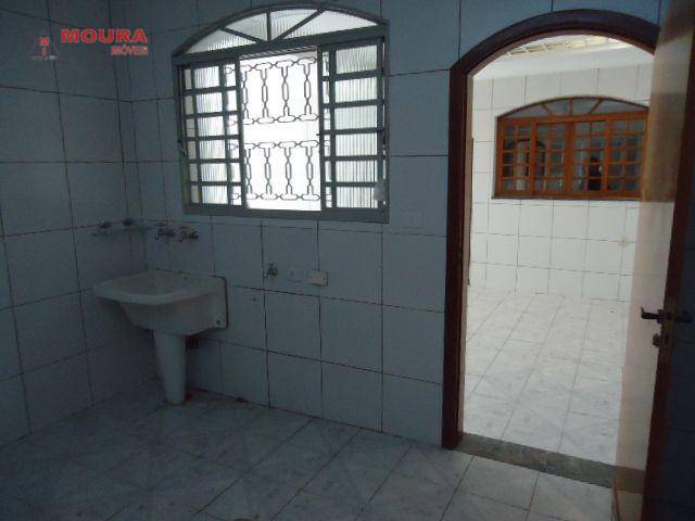 Casa à venda com 3 quartos, 155m² - Foto 7