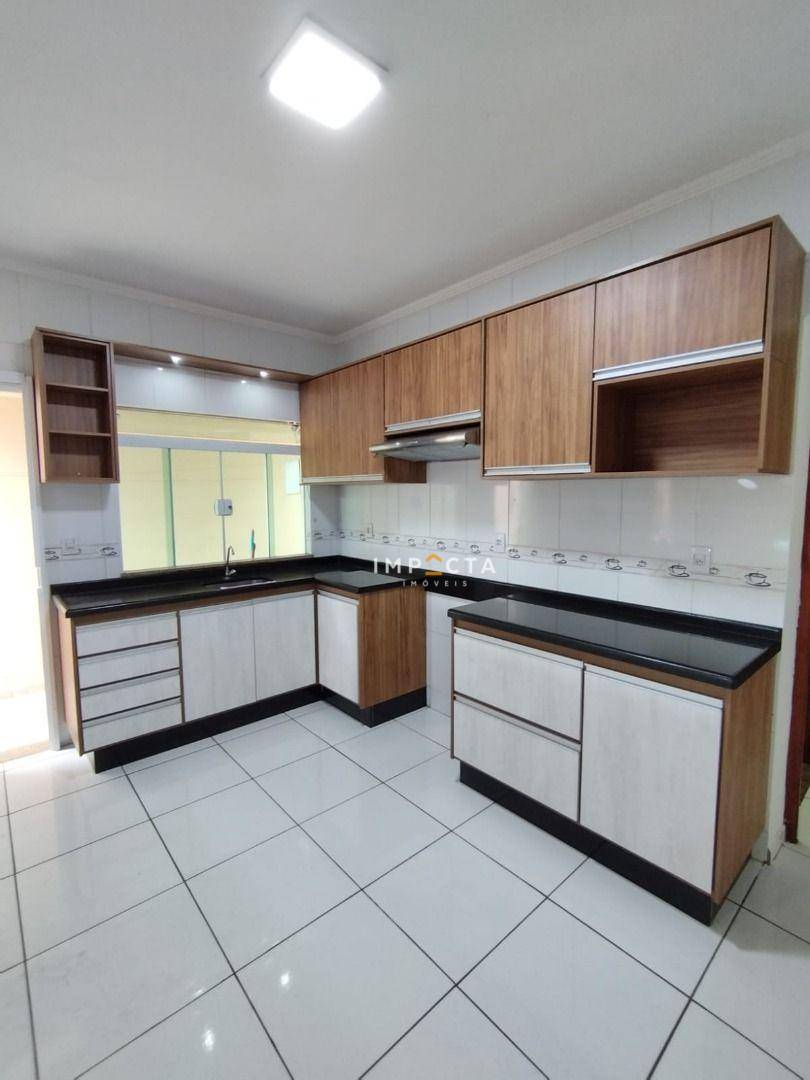 Casa à venda com 2 quartos, 145m² - Foto 6