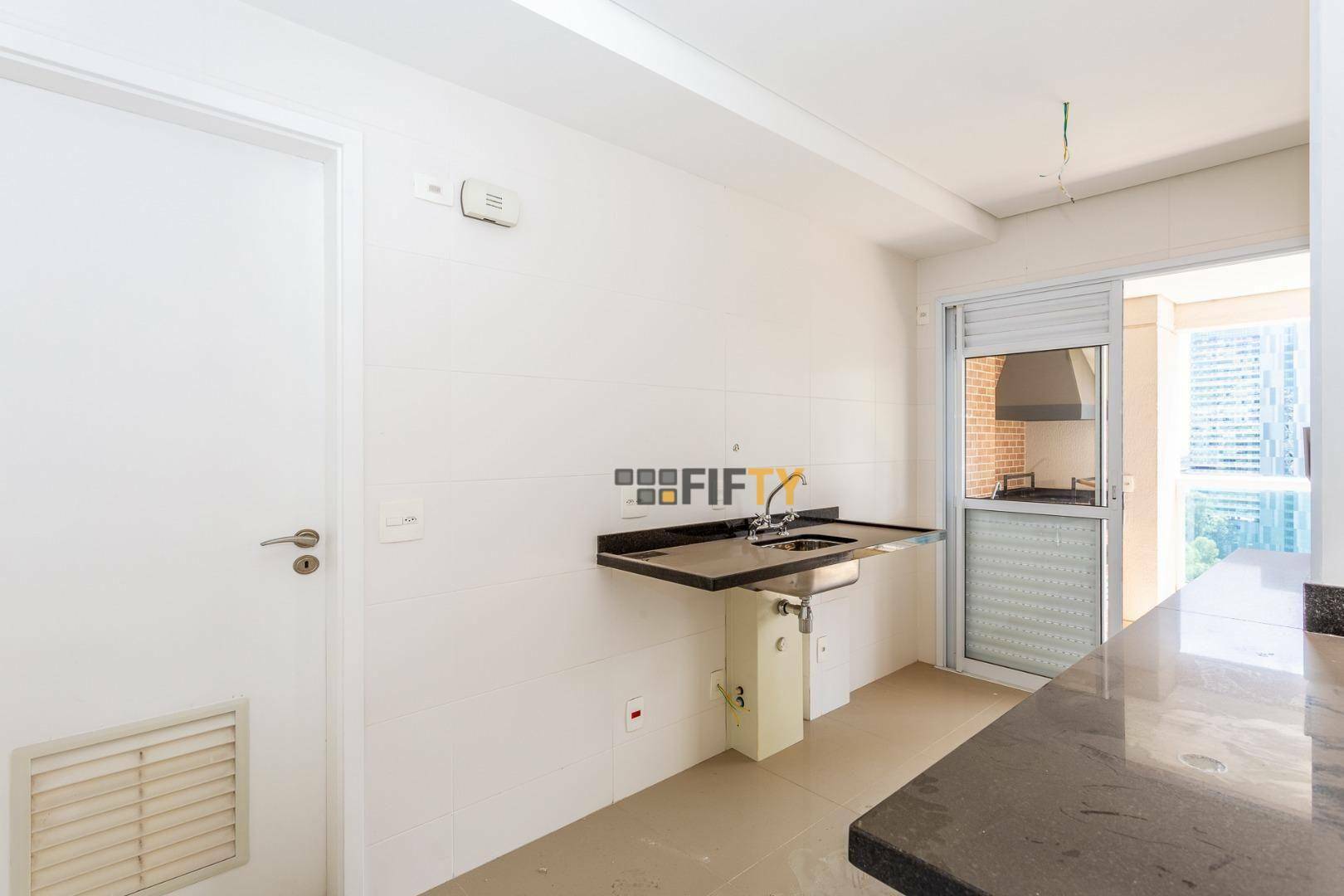 Apartamento à venda com 3 quartos, 103m² - Foto 13