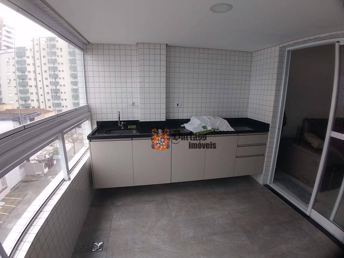 Apartamento à venda com 3 quartos, 140m² - Foto 19