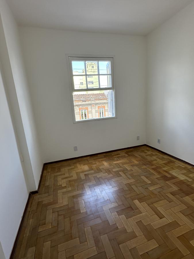 Apartamento à venda com 2 quartos, 50m² - Foto 4