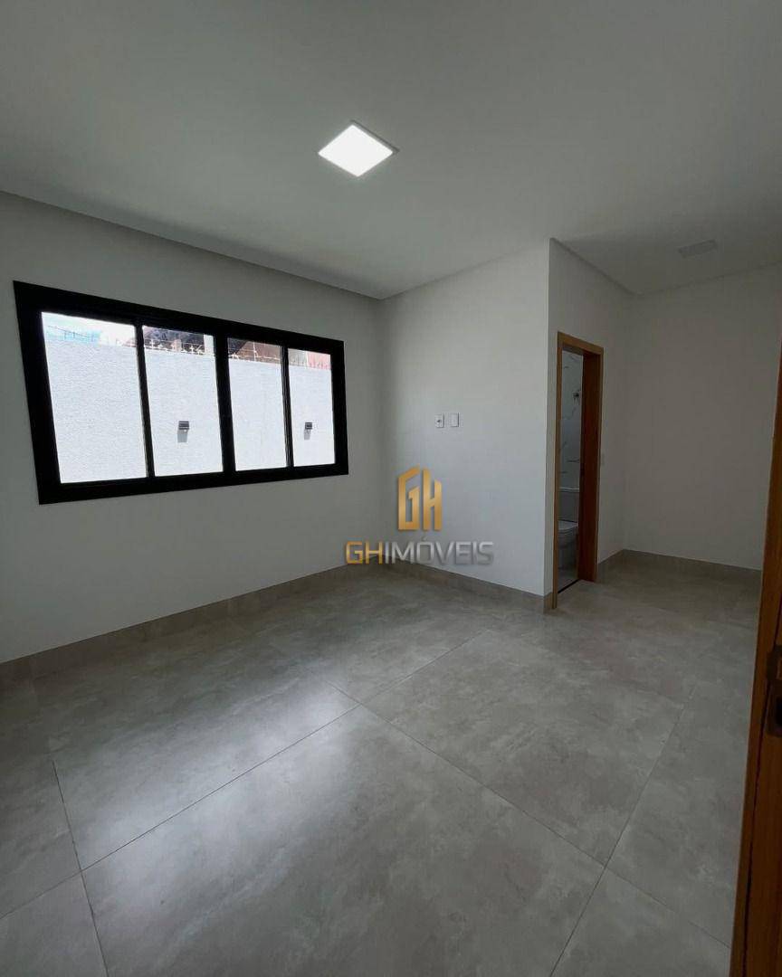 Casa à venda com 3 quartos, 200m² - Foto 8