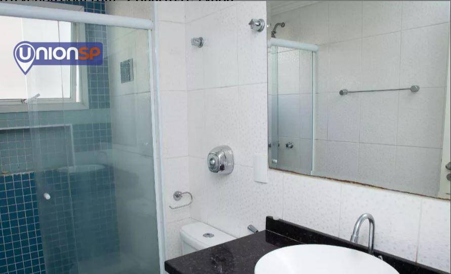 Apartamento à venda com 2 quartos, 70m² - Foto 11