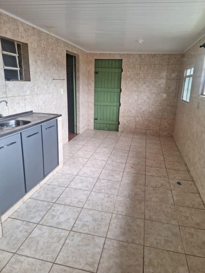 Casa para alugar com 2 quartos, 200m² - Foto 17