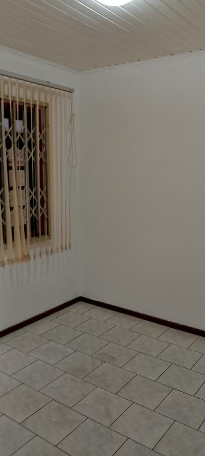 Casa para alugar com 3 quartos, 261m² - Foto 12