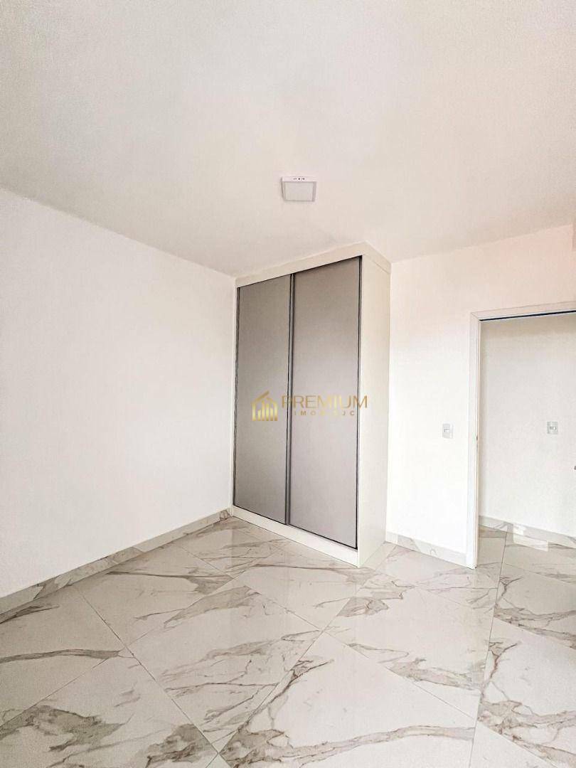 Apartamento à venda com 2 quartos, 74m² - Foto 9