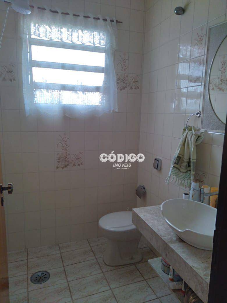 Sobrado à venda com 4 quartos, 205m² - Foto 14