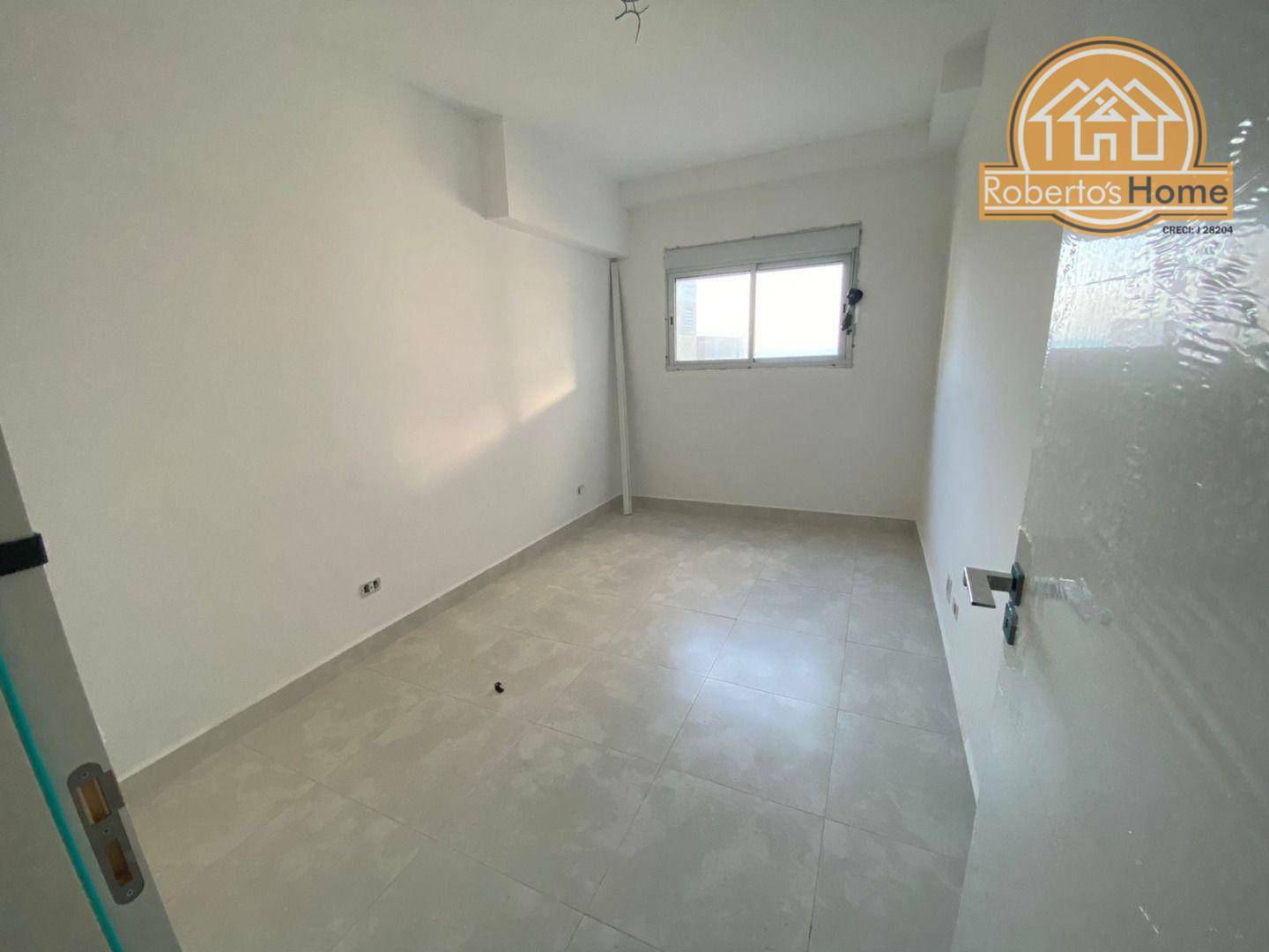 Apartamento à venda com 2 quartos, 77m² - Foto 32