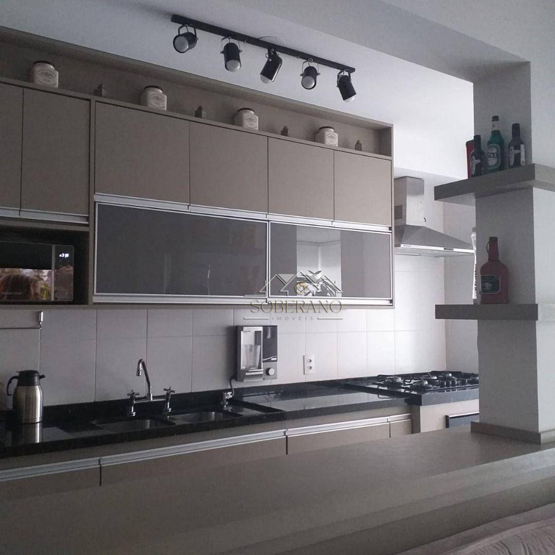 Apartamento à venda com 2 quartos, 68m² - Foto 7