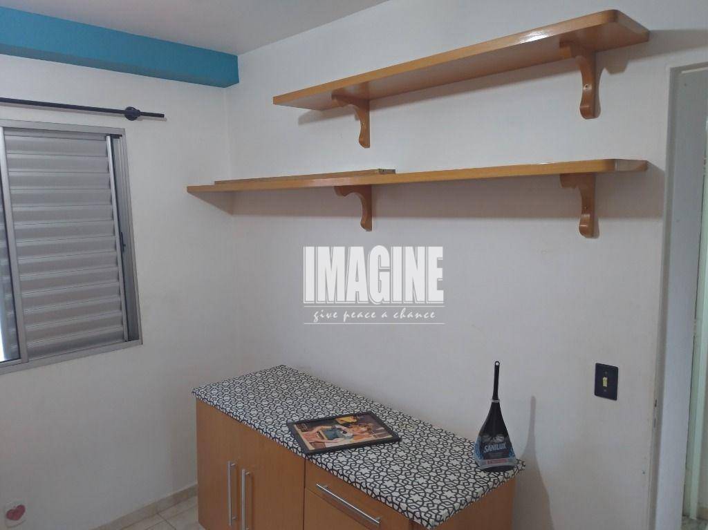 Apartamento à venda com 2 quartos, 50m² - Foto 15