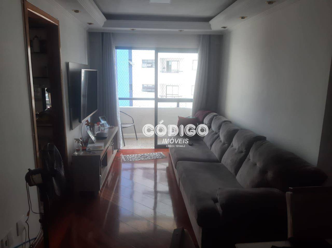 Apartamento à venda com 3 quartos, 75m² - Foto 2