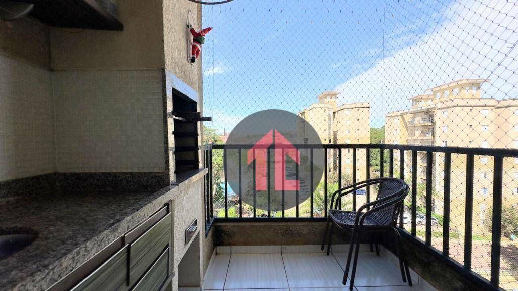 Apartamento à venda com 3 quartos, 66m² - Foto 13