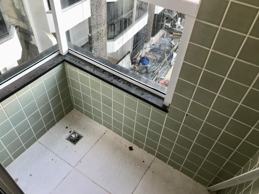 Apartamento para alugar com 2 quartos, 75m² - Foto 13