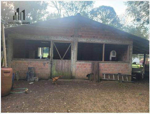 Chácara à venda com 2 quartos, 80m² - Foto 9