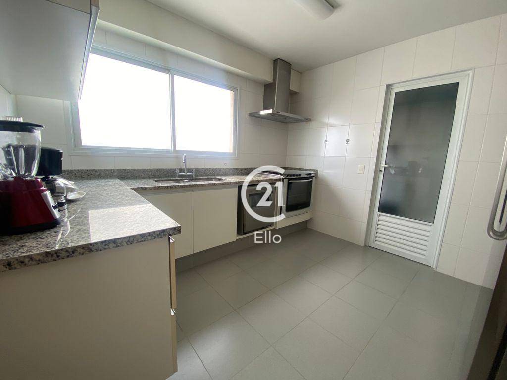 Apartamento à venda com 3 quartos, 205m² - Foto 27