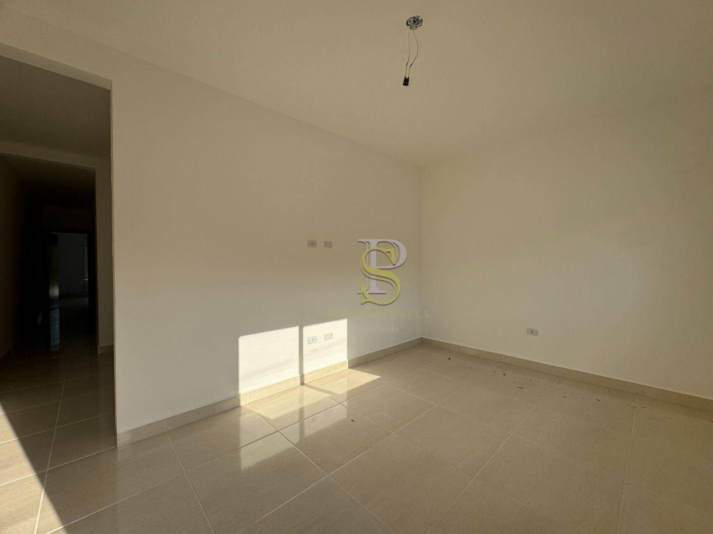 Casa à venda com 2 quartos, 101m² - Foto 3