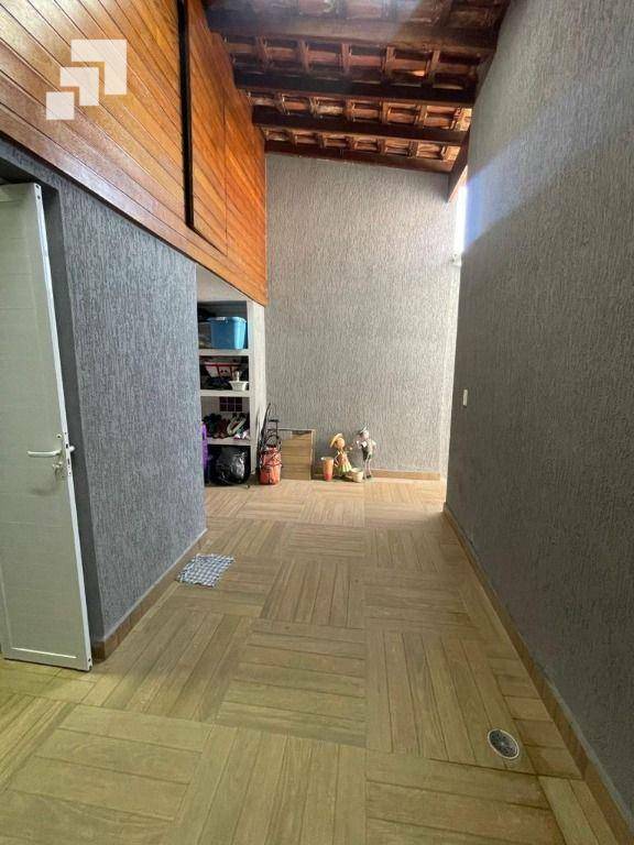 Sobrado à venda com 2 quartos, 145m² - Foto 33
