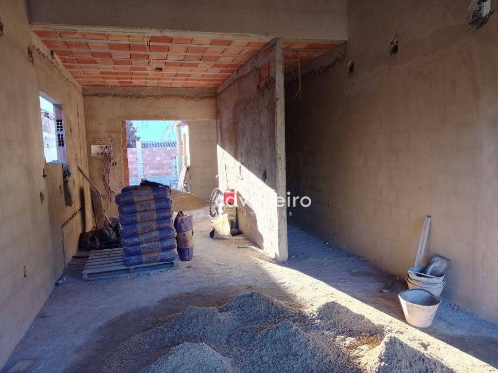 Casa à venda com 3 quartos, 123m² - Foto 4