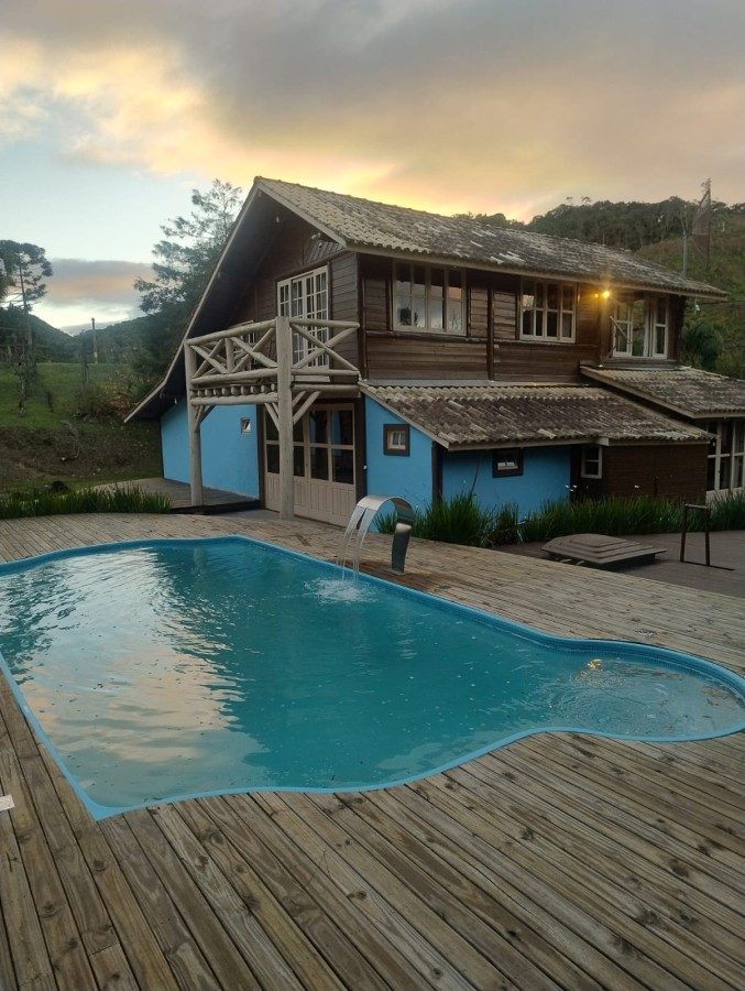 Casa à venda com 4 quartos, 2m² - Foto 6