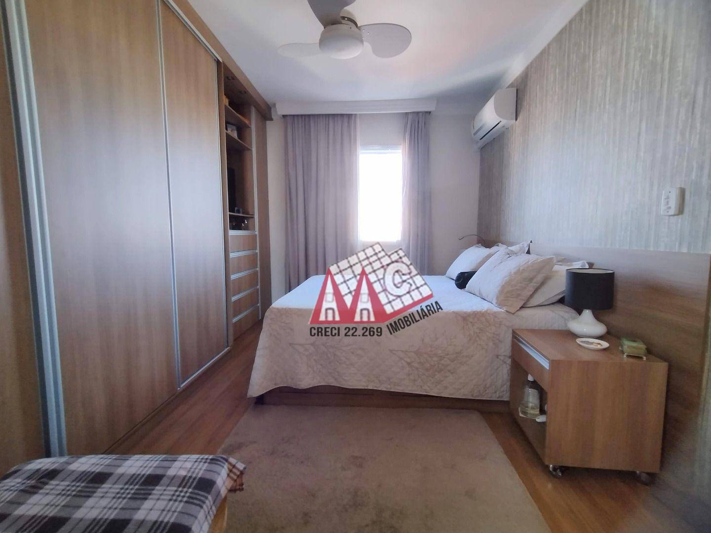 Apartamento à venda com 2 quartos, 161m² - Foto 12