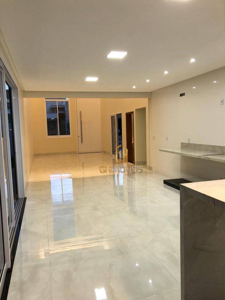 Casa de Condomínio à venda com 4 quartos, 200m² - Foto 6