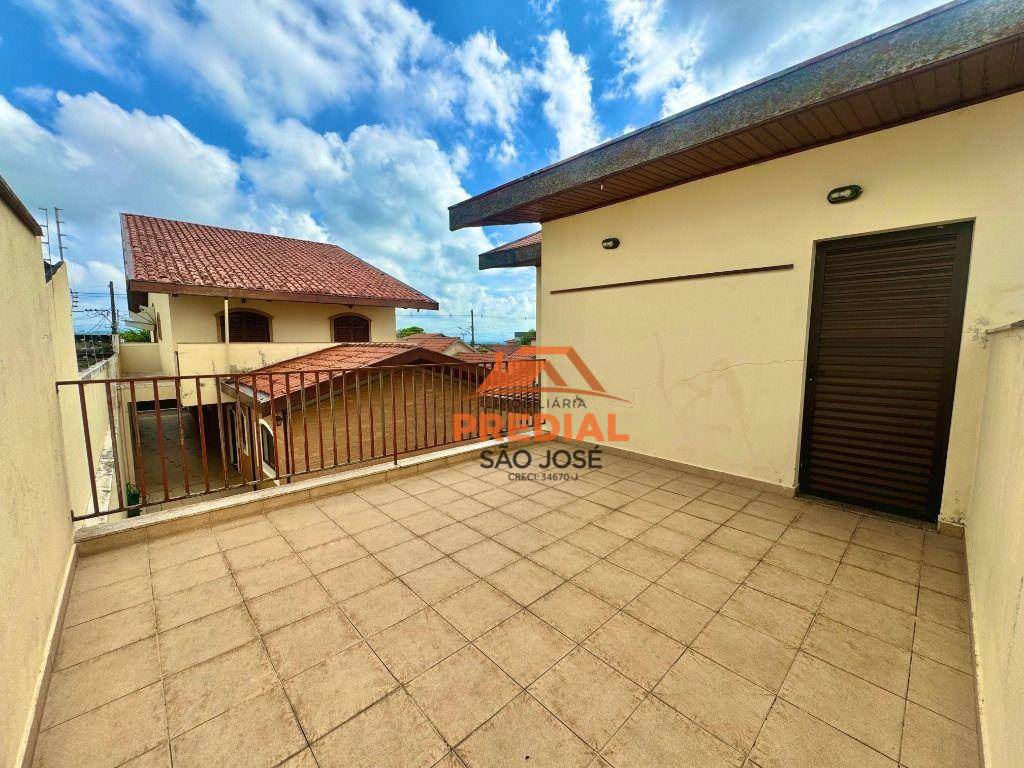 Sobrado à venda com 3 quartos, 400m² - Foto 38