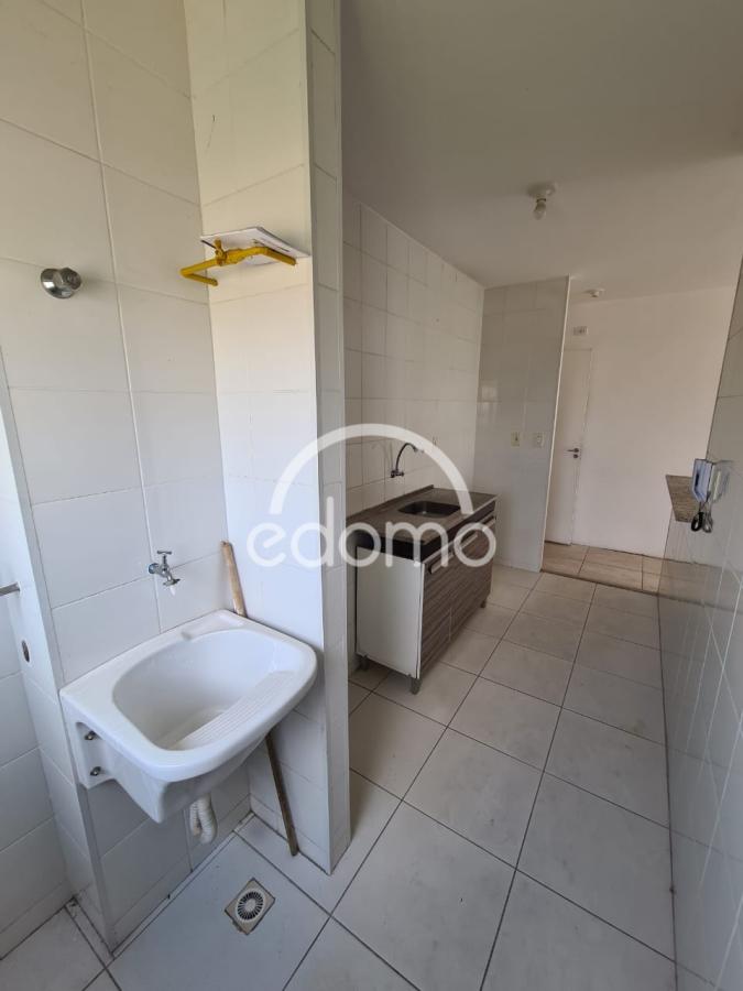 Apartamento para alugar com 2 quartos, 50m² - Foto 4