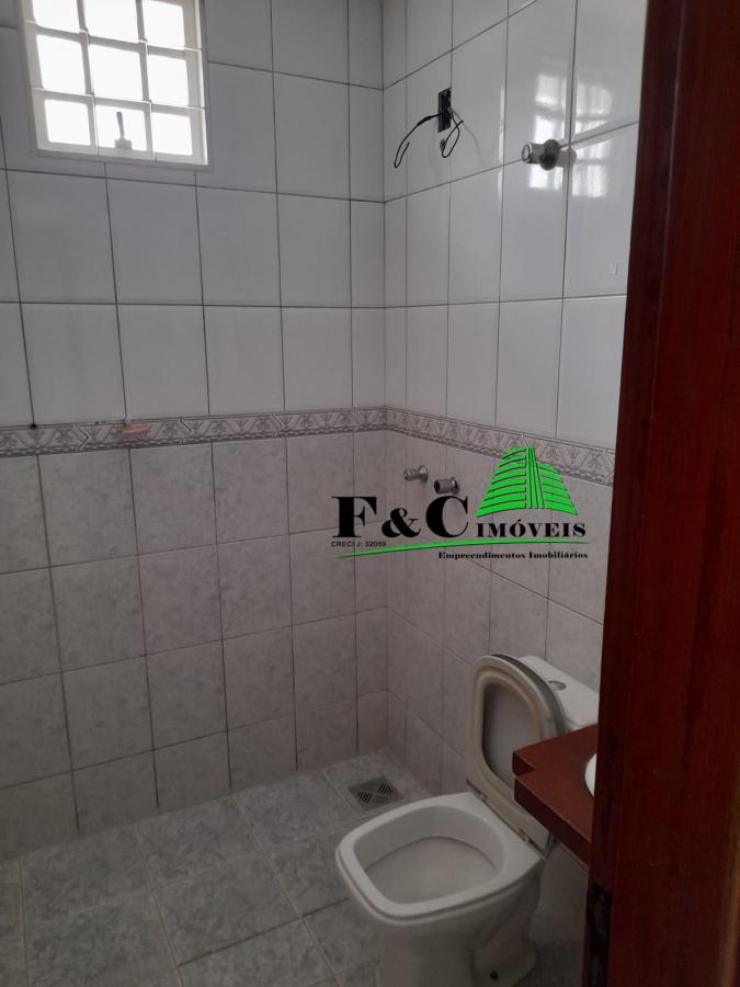 Casa à venda com 2 quartos, 140m² - Foto 11