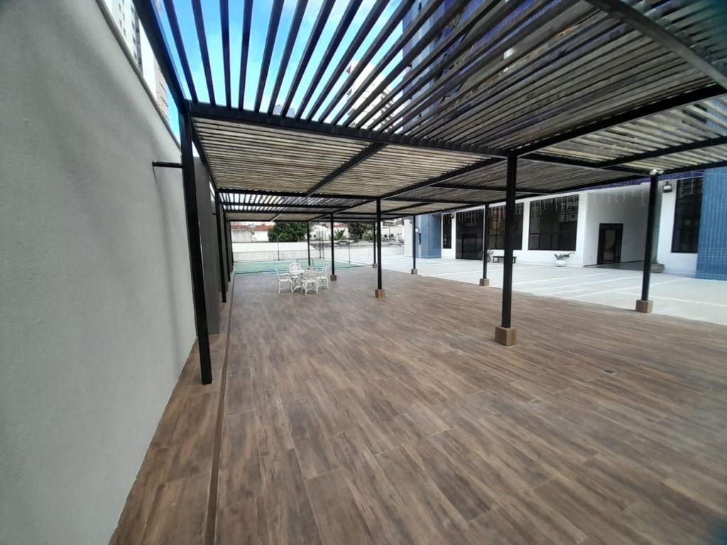 Apartamento à venda com 3 quartos, 128m² - Foto 5