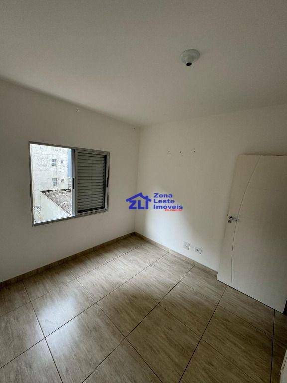 Apartamento à venda com 2 quartos, 44m² - Foto 10