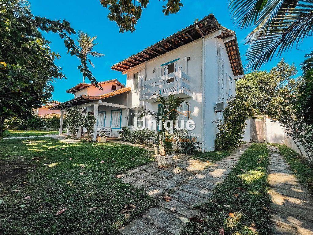 Casa à venda com 6 quartos, 400m² - Foto 2