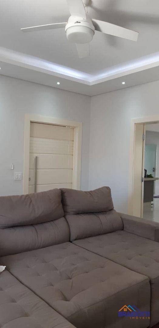 Casa à venda com 3 quartos, 238m² - Foto 21