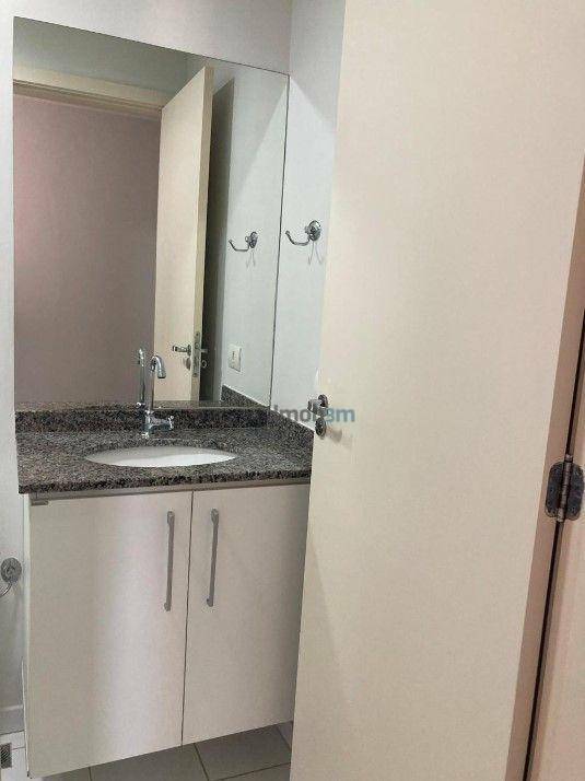 Apartamento para alugar com 3 quartos, 72m² - Foto 19