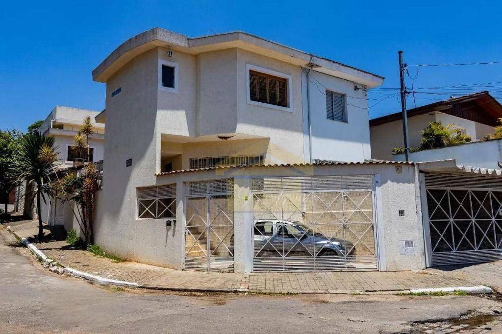 Sobrado à venda e aluguel com 3 quartos, 130m² - Foto 47