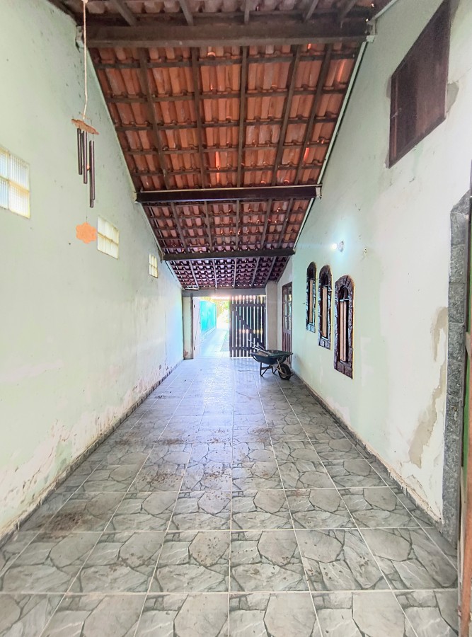 Casa à venda com 2 quartos, 360m² - Foto 4