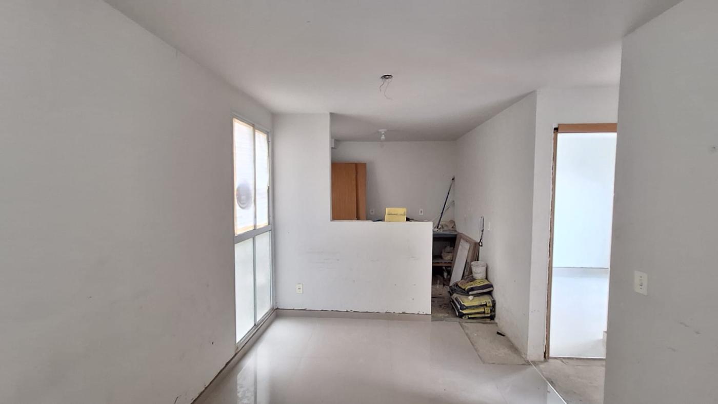 Apartamento à venda com 2 quartos, 38m² - Foto 4