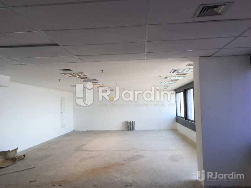 Conjunto Comercial-Sala para alugar, 270m² - Foto 18