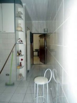 Sobrado à venda com 3 quartos, 180m² - Foto 7