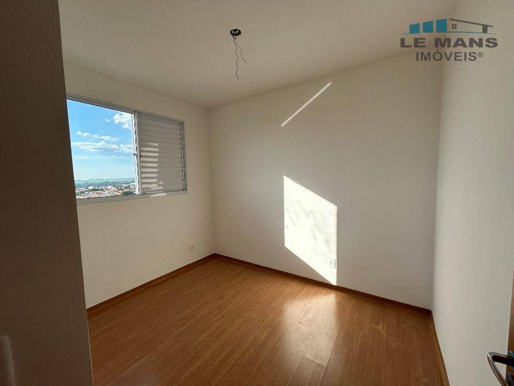 Apartamento à venda com 2 quartos, 68m² - Foto 15