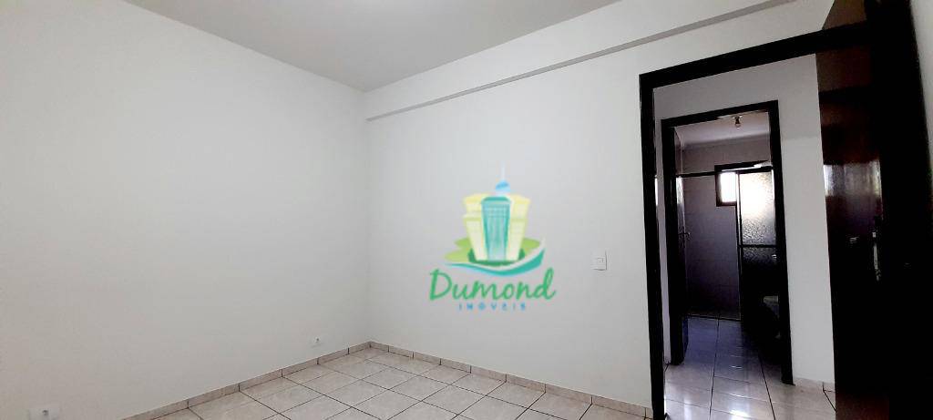 Apartamento para alugar com 3 quartos, 88m² - Foto 17