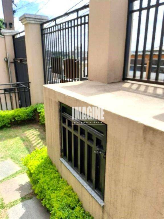 Sobrado à venda com 2 quartos, 55m² - Foto 14