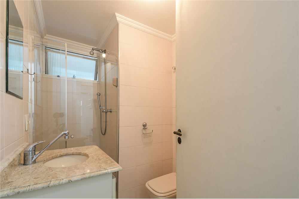 Apartamento à venda com 3 quartos, 161m² - Foto 40