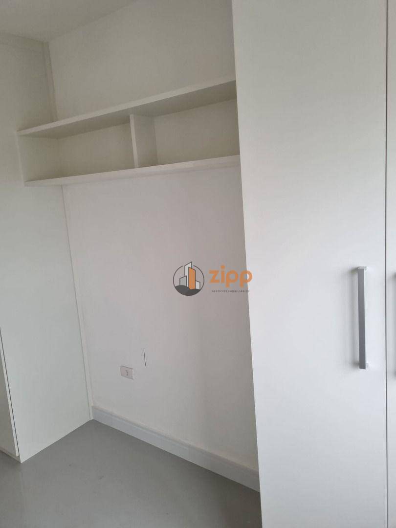 Apartamento para alugar com 2 quartos, 42m² - Foto 2