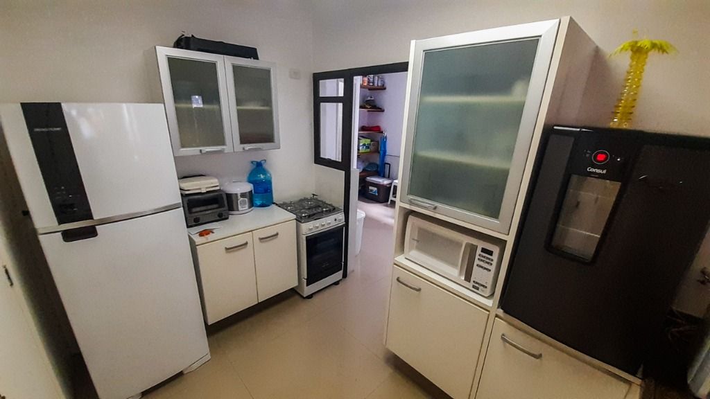 Apartamento à venda com 3 quartos, 120m² - Foto 22